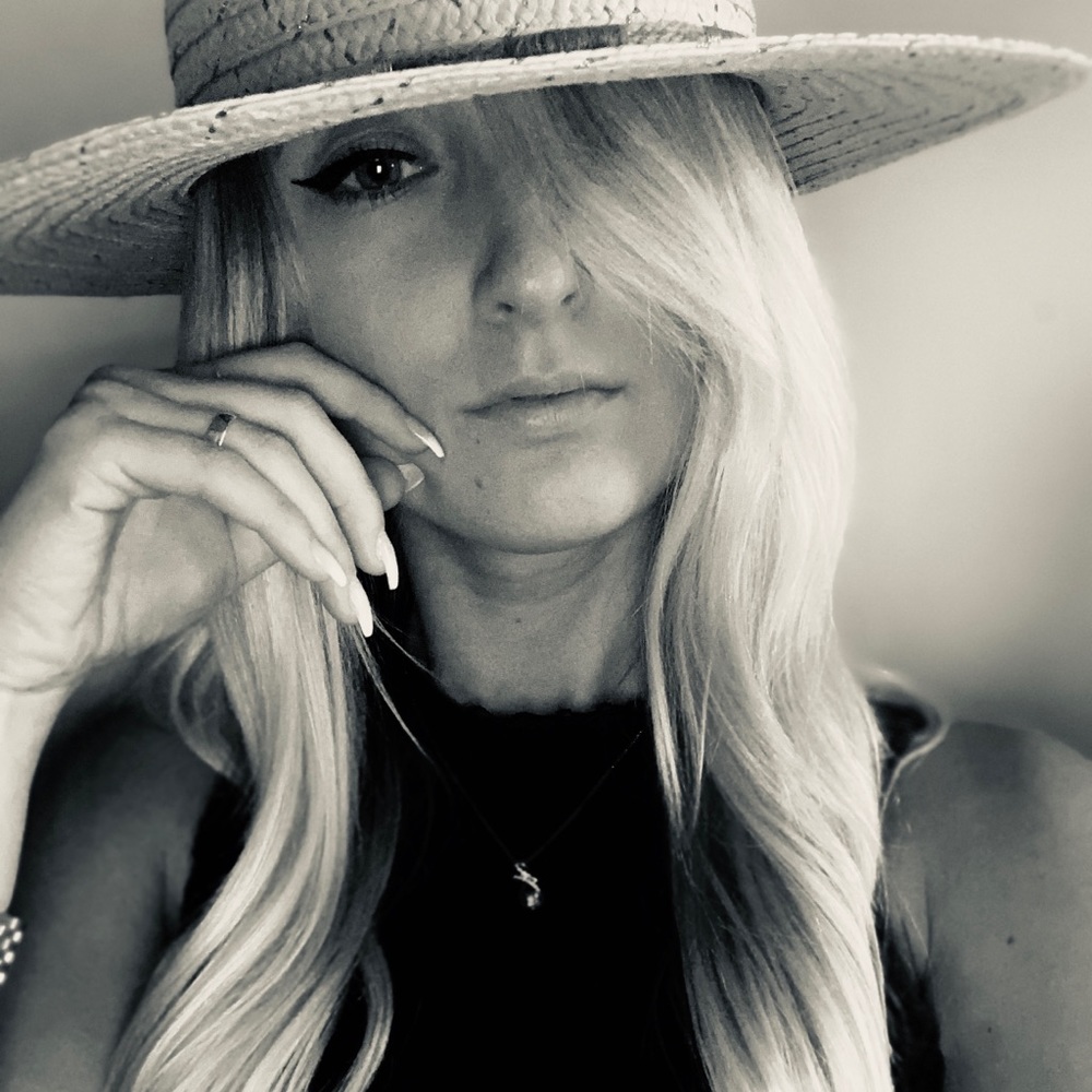 Meet your Posher, Karolina